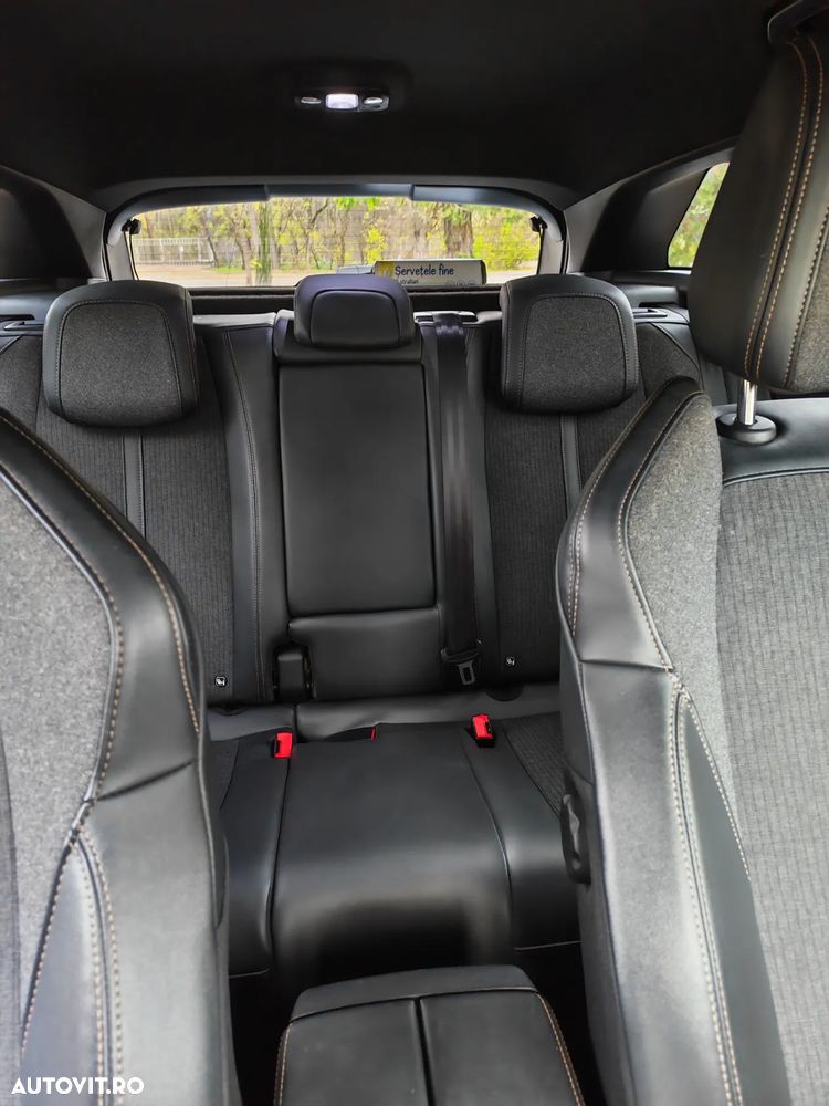 Peugeot 3008 1.5 BlueHDI S&S EAT8 GT-Line - 10