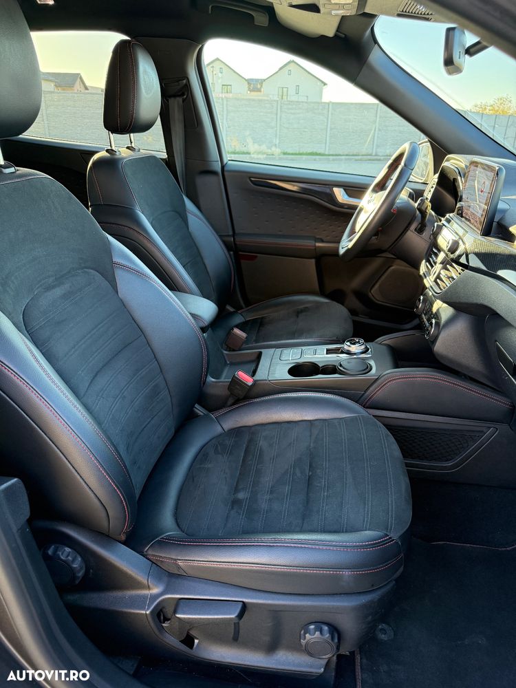 Ford Kuga 2.5 Duratec PHEV ST-LINE X - 13