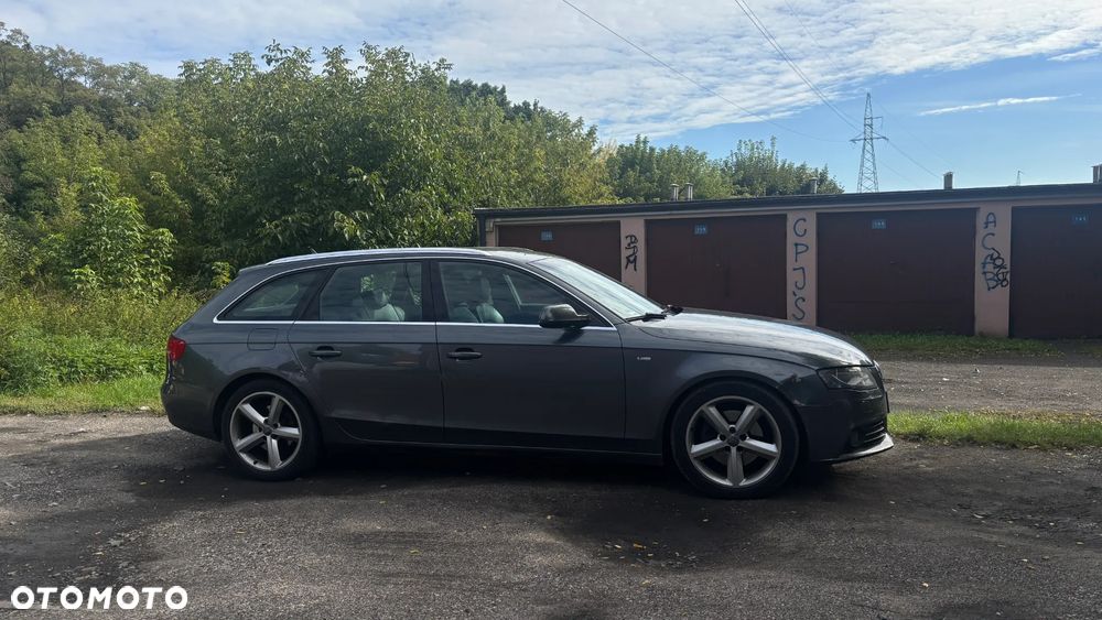 Audi A4 Avant - 6