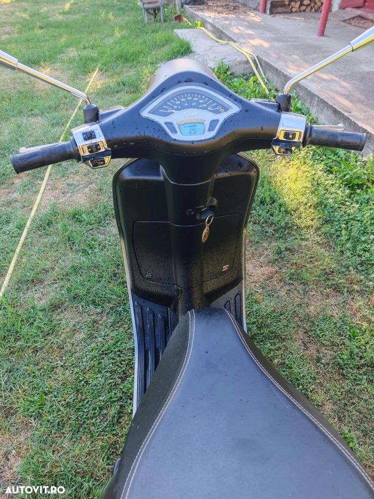 Vespa Primavera 50 - 8