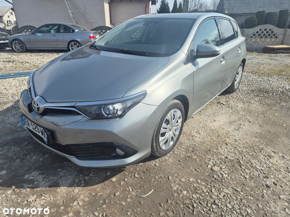 Toyota Auris 1.6 D-4D Edition S+ - 1