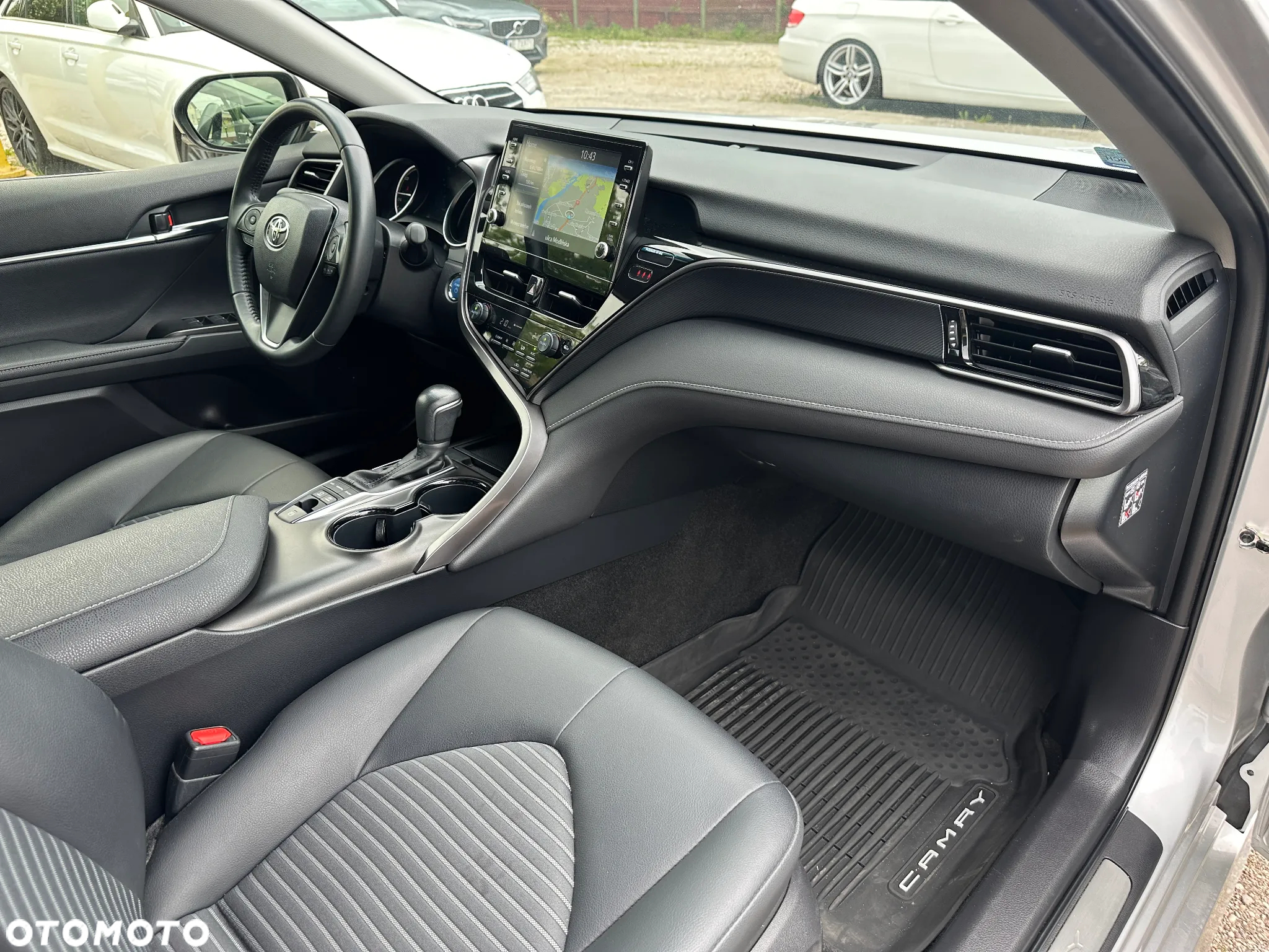 Toyota Camry 2.5 Hybrid Prestige CVT - 27