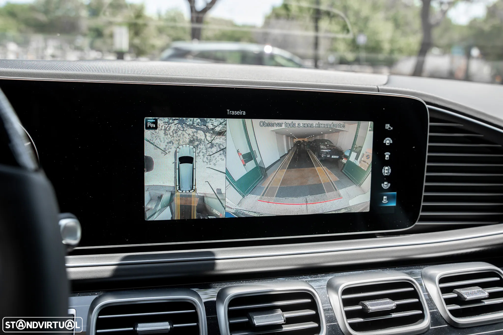 Mercedes-Benz GLS 600 Maybach 4Matic - 31