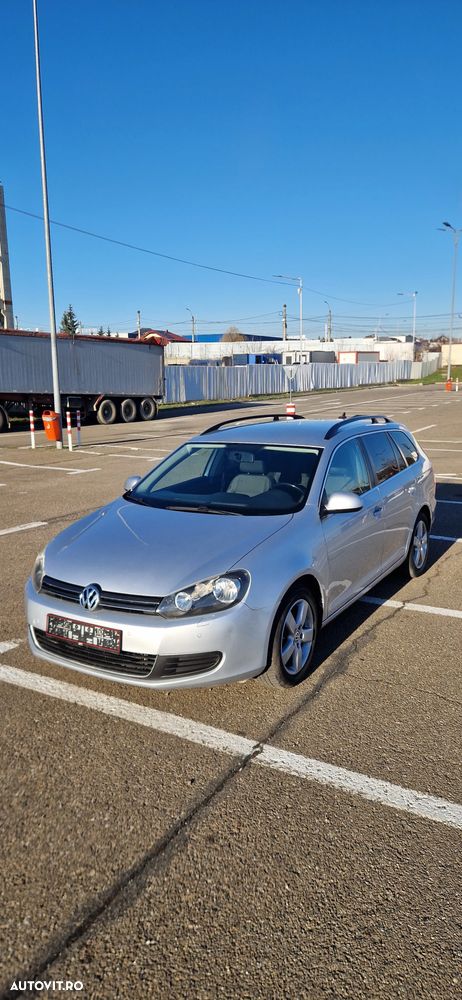 Volkswagen Golf 1.6 TDI - 12