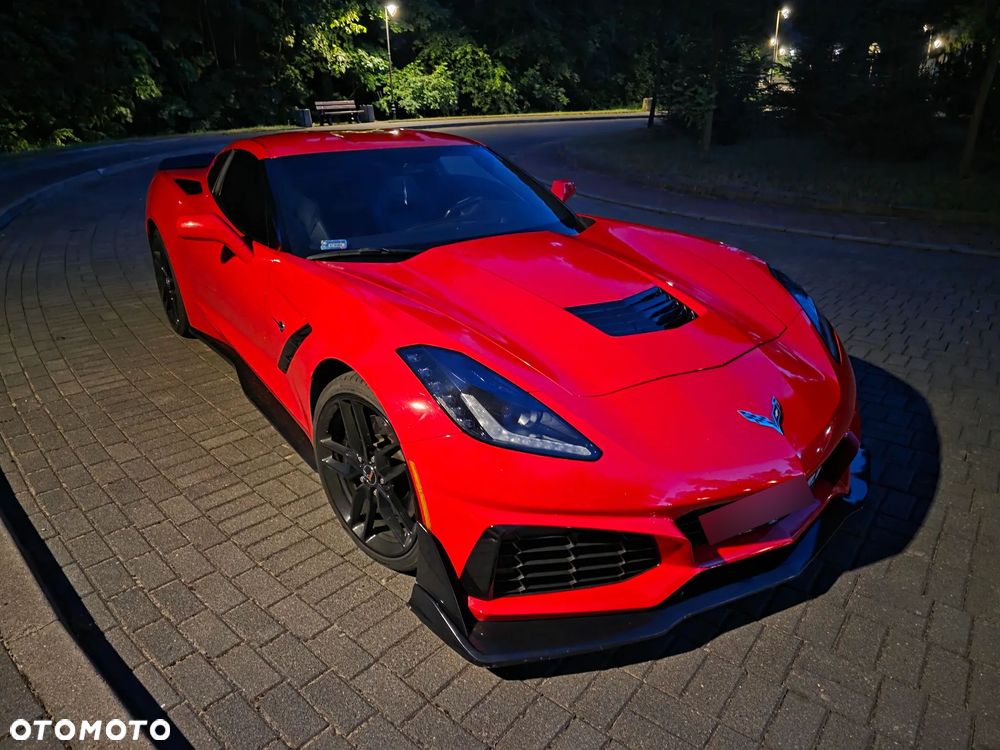 Chevrolet Corvette - 38