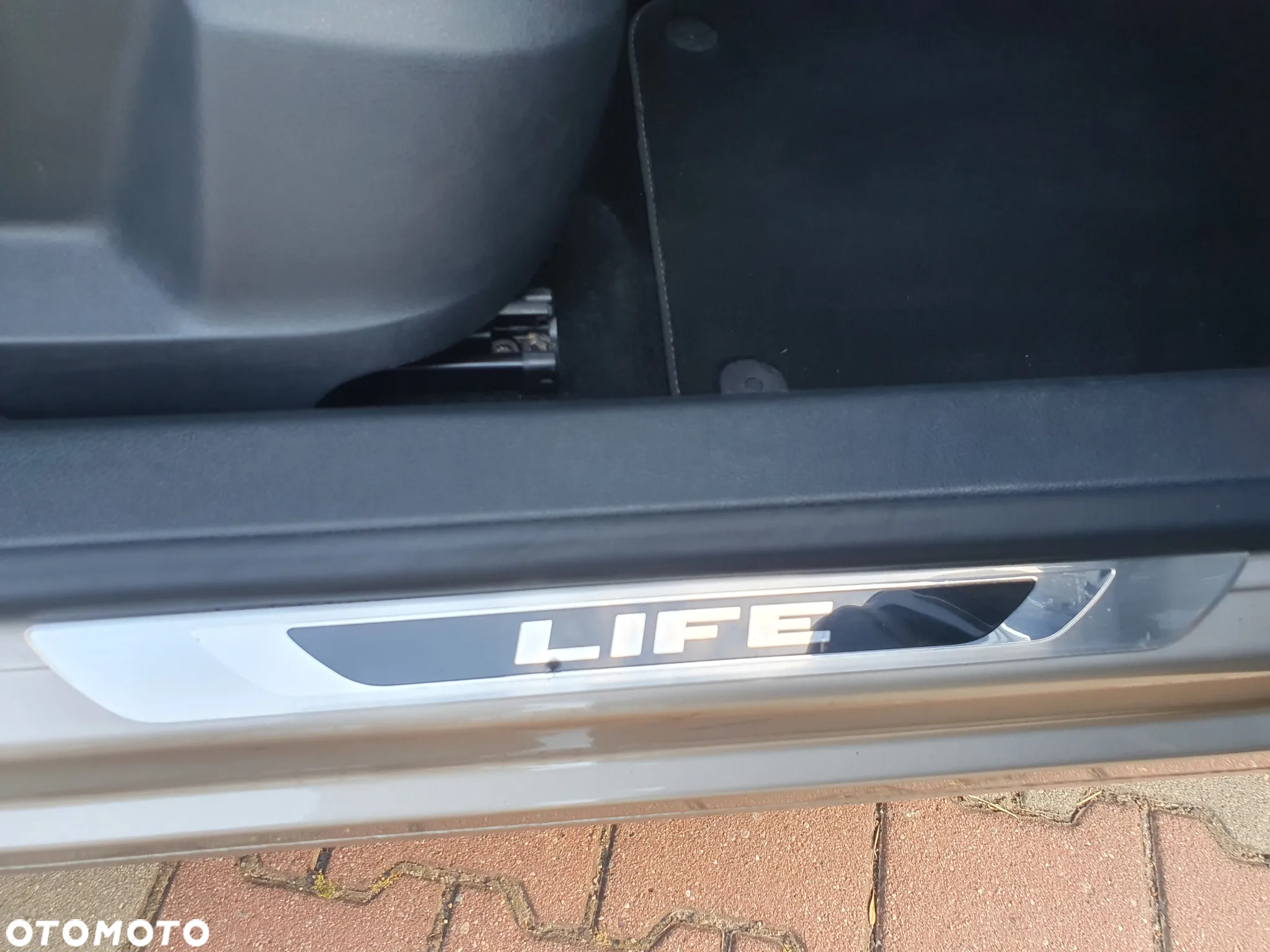 Volkswagen Tiguan 2.0 TDI DPF BlueMotion Technology Life - 8