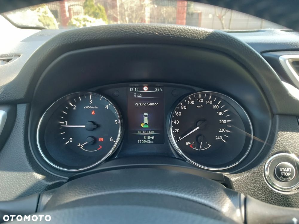 Nissan Qashqai 1.5 dCi N-Connecta - 24