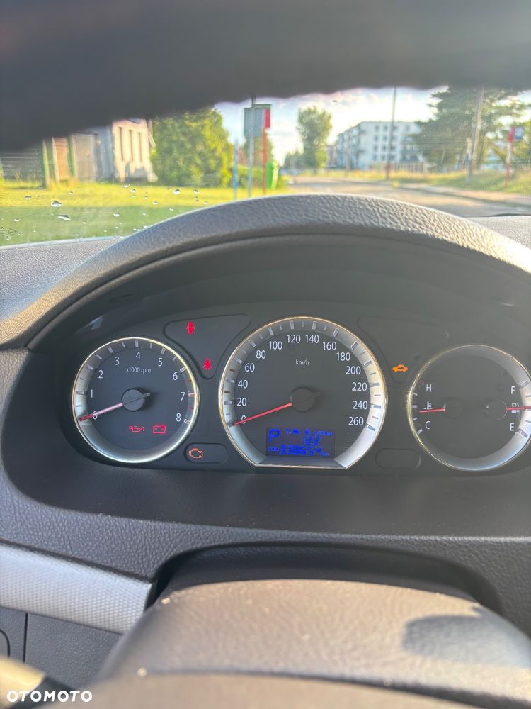 Hyundai Sonata 3.3 Prestige - 19