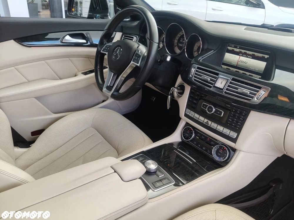 Mercedes-Benz CLS 500 4-Matic 7G-TRONIC - 17