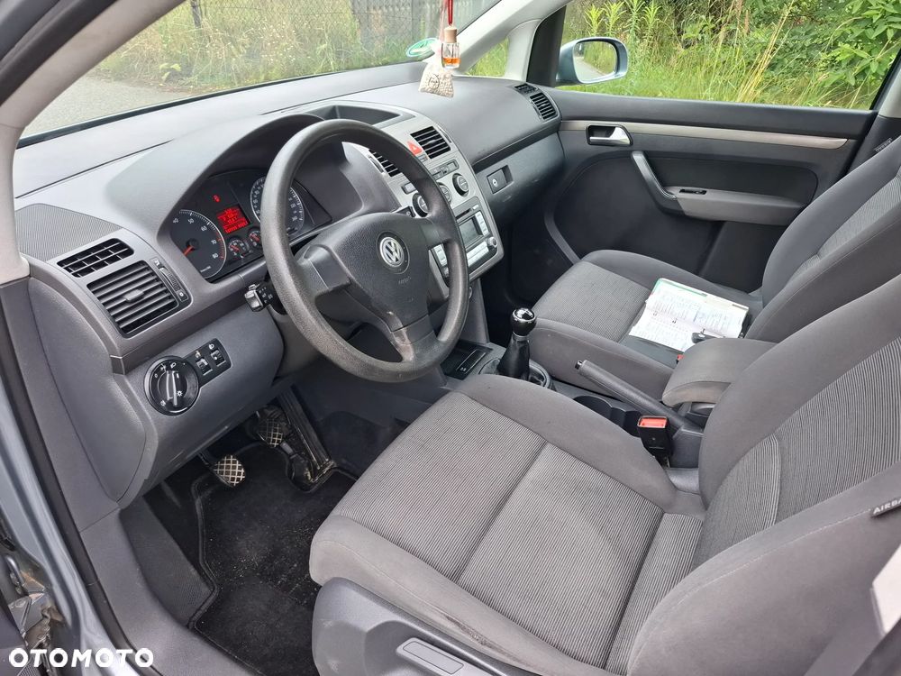 Volkswagen Touran 1.6 Freestyle - 7