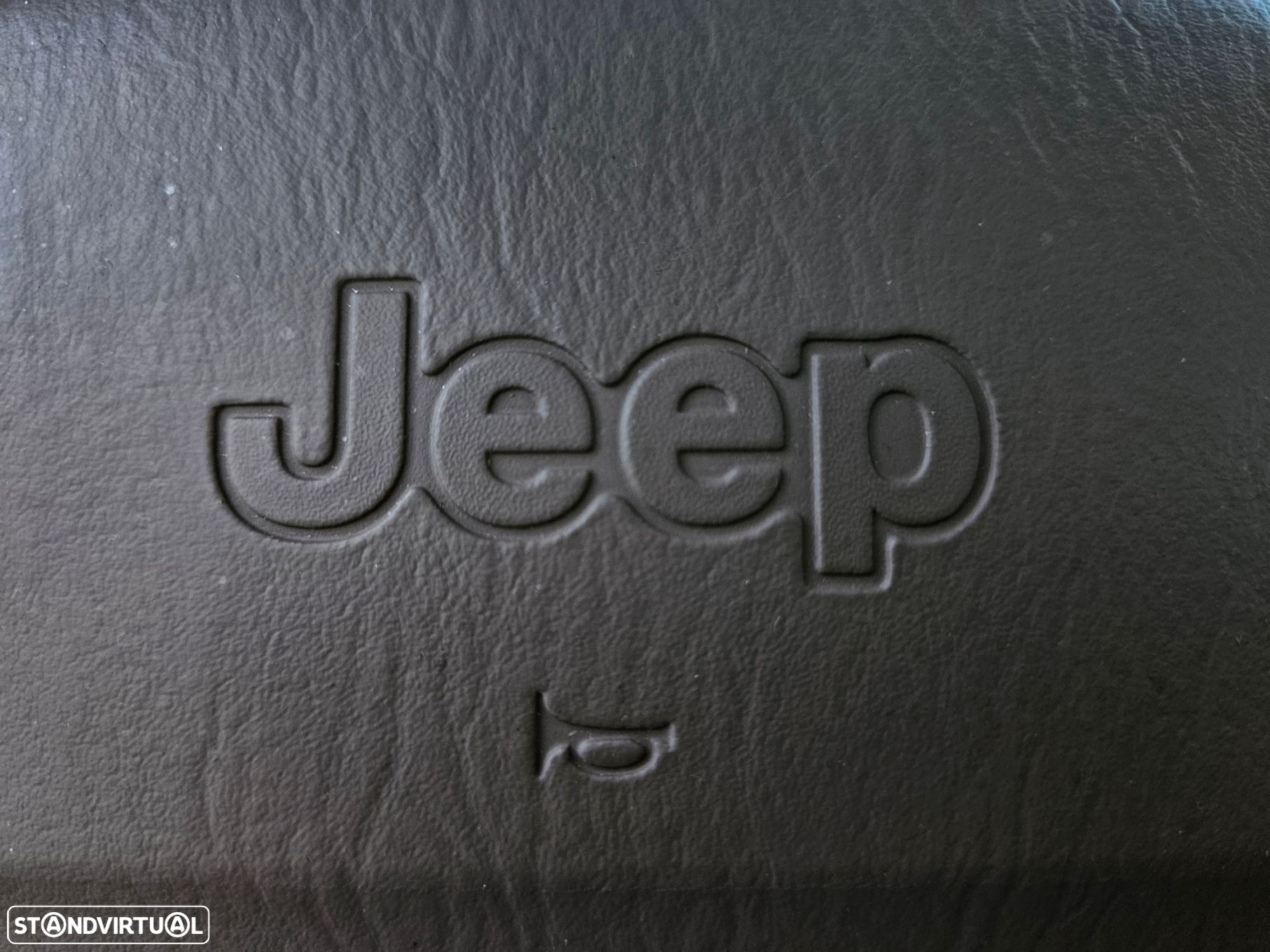 Jeep Grand Cherokee 4.7 V8 Limited - 27