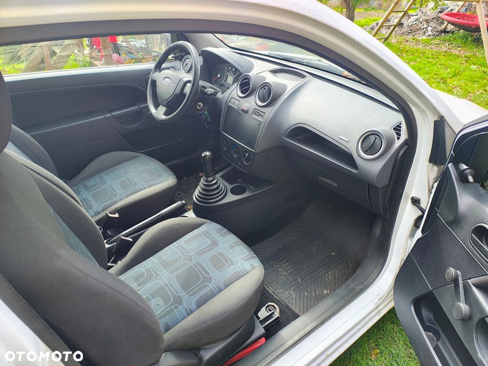 Ford Fiesta 1.4 TDCi - 7