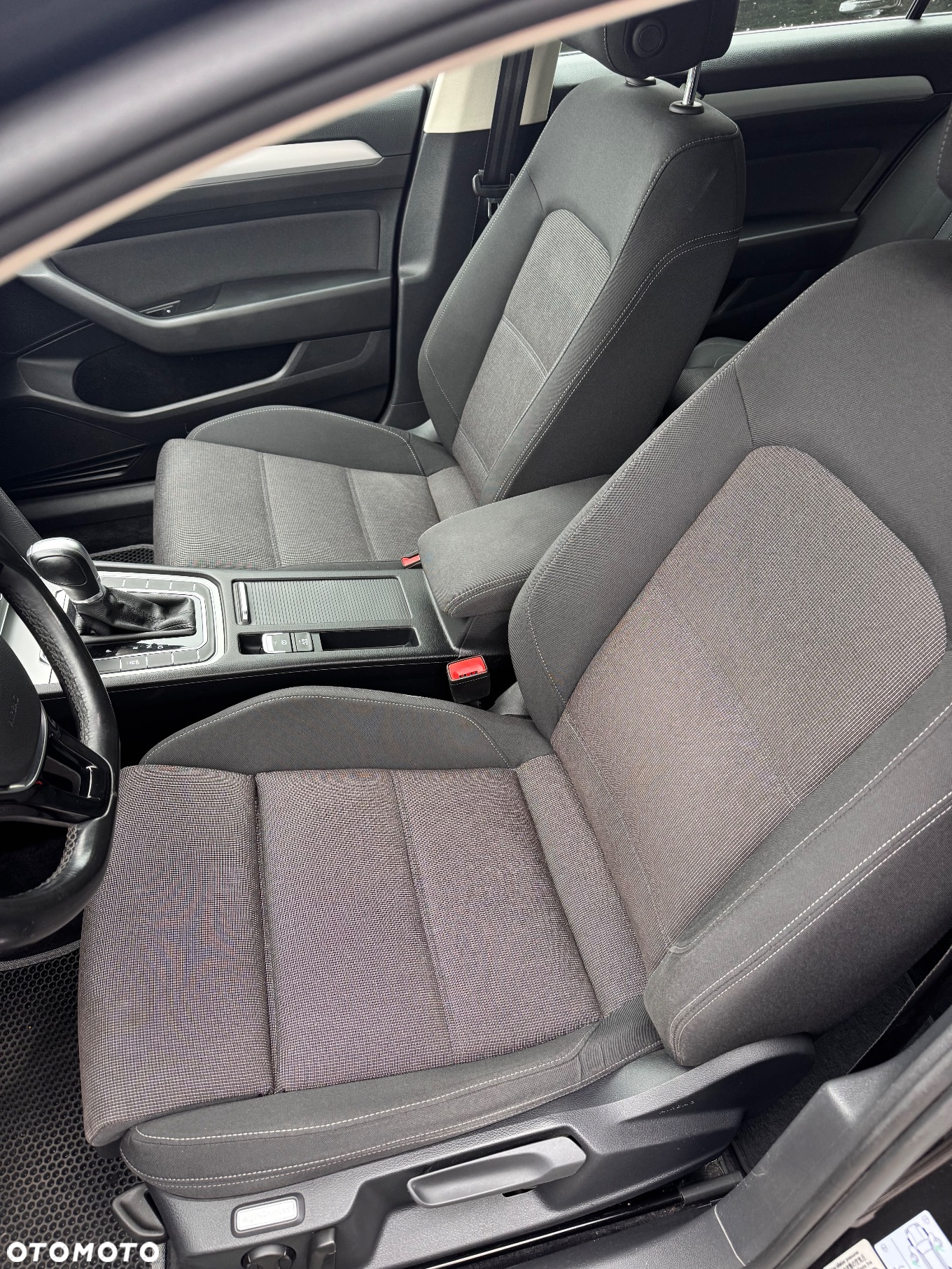 Volkswagen Passat 2.0 TDI BMT Comfortline DSG7 - 30