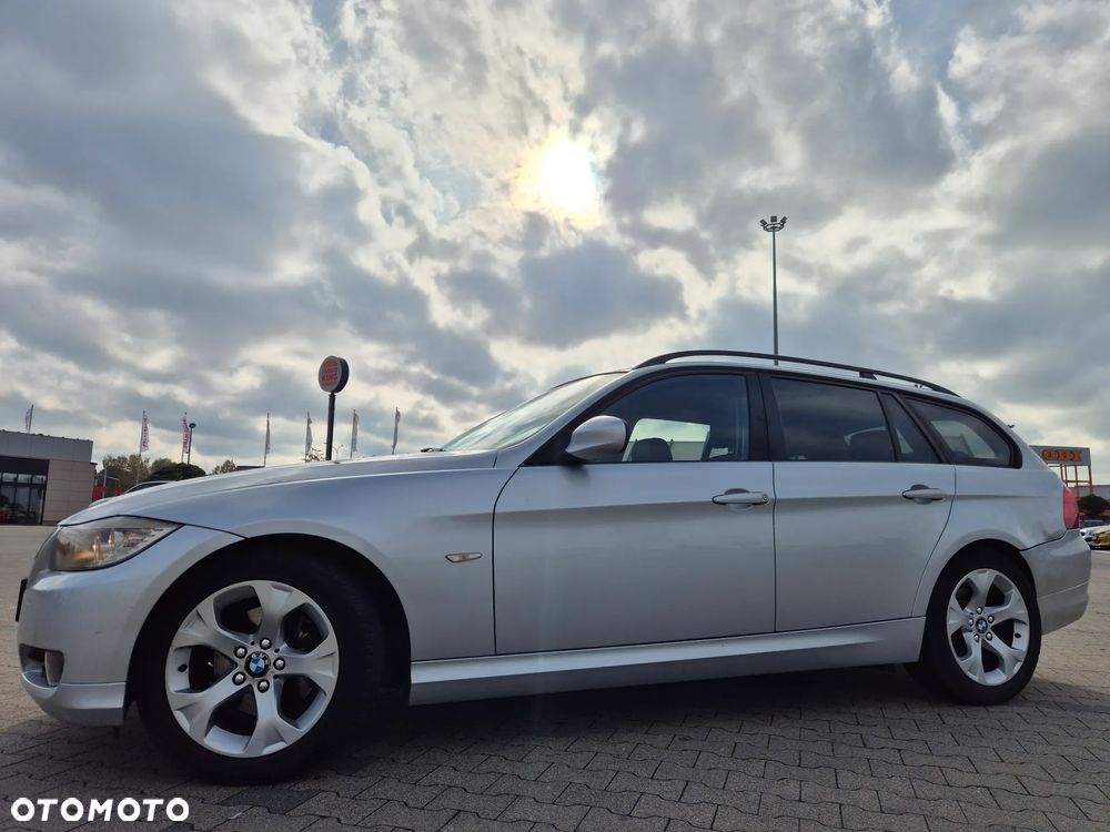 BMW Seria 3 - 33