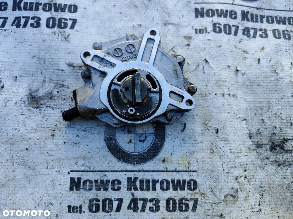 BMW E46 E90 E87 N42 N46 Pompa podciśnienia vacum - 1