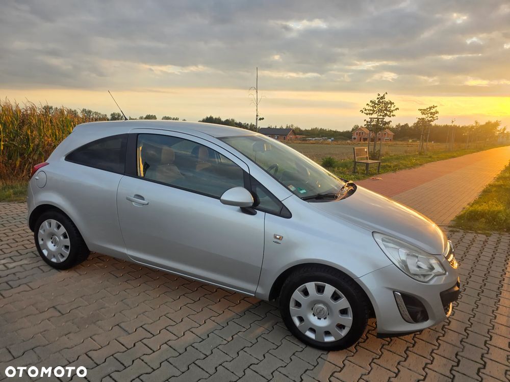 Opel Corsa - 2
