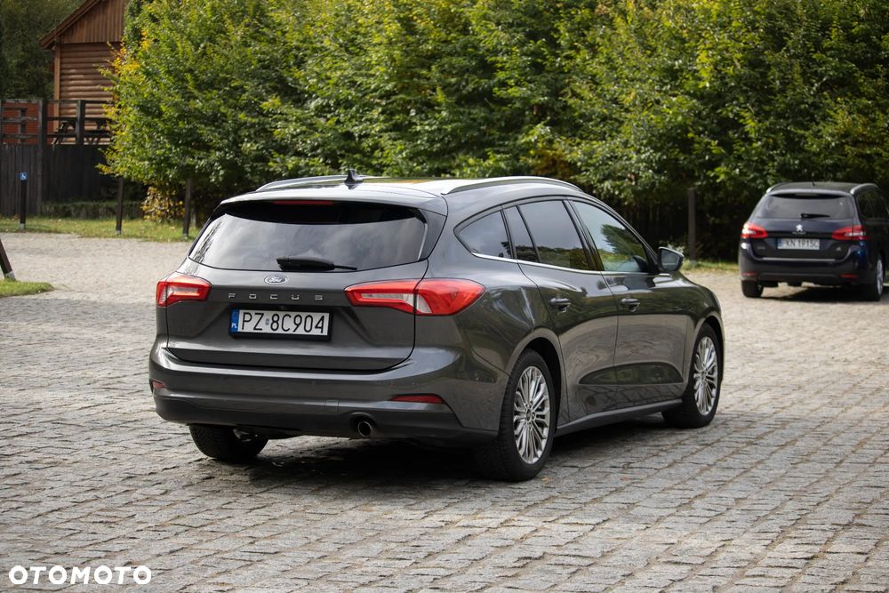 Ford Focus 2018 photo 3