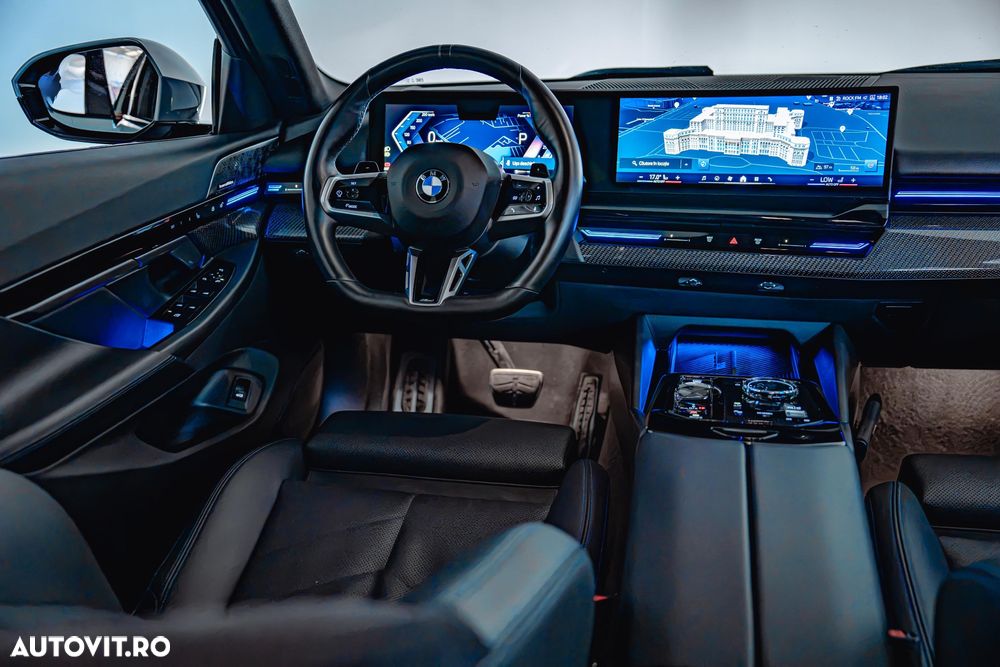 BMW Seria 5 520i AT MHEV - 27