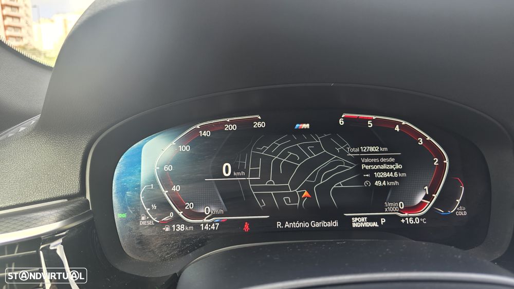 BMW 520 d Pack Desportivo M Auto - 27