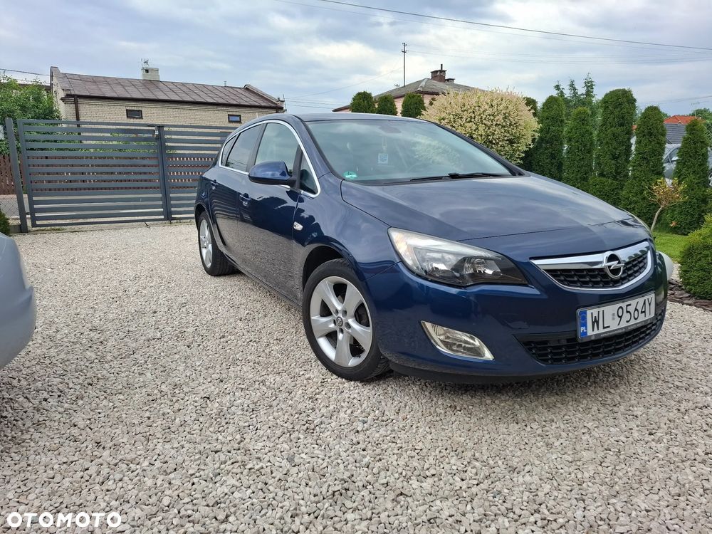 Opel Astra 1.4 Turbo Cosmo - 5