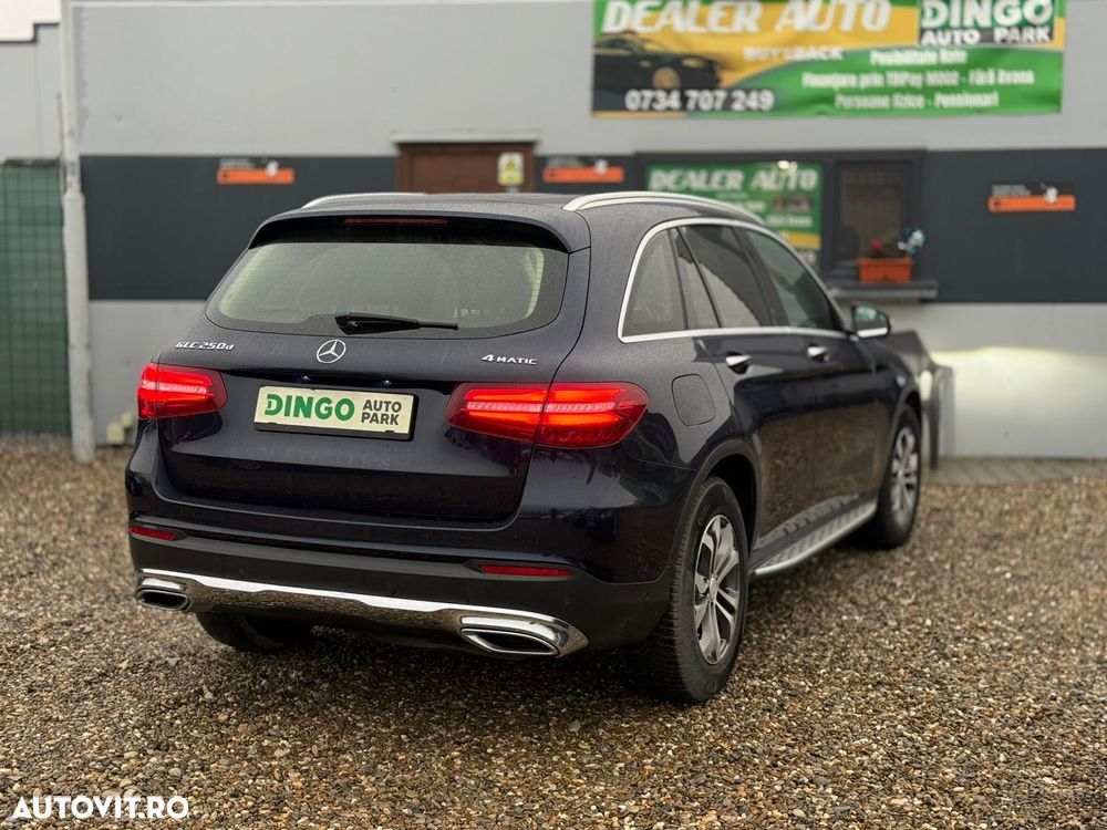 Mercedes-Benz GLC - 4