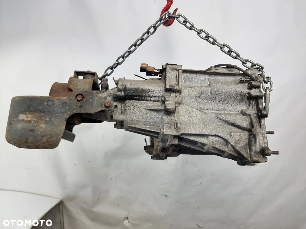 Reduktor skrzyni biegów Mitsubishi Pajero IV 2008 przebieg 200 tyś. km - 1