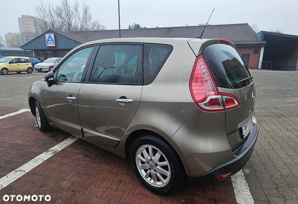 Renault Scenic 1.9 dCi Bose Edition - 5