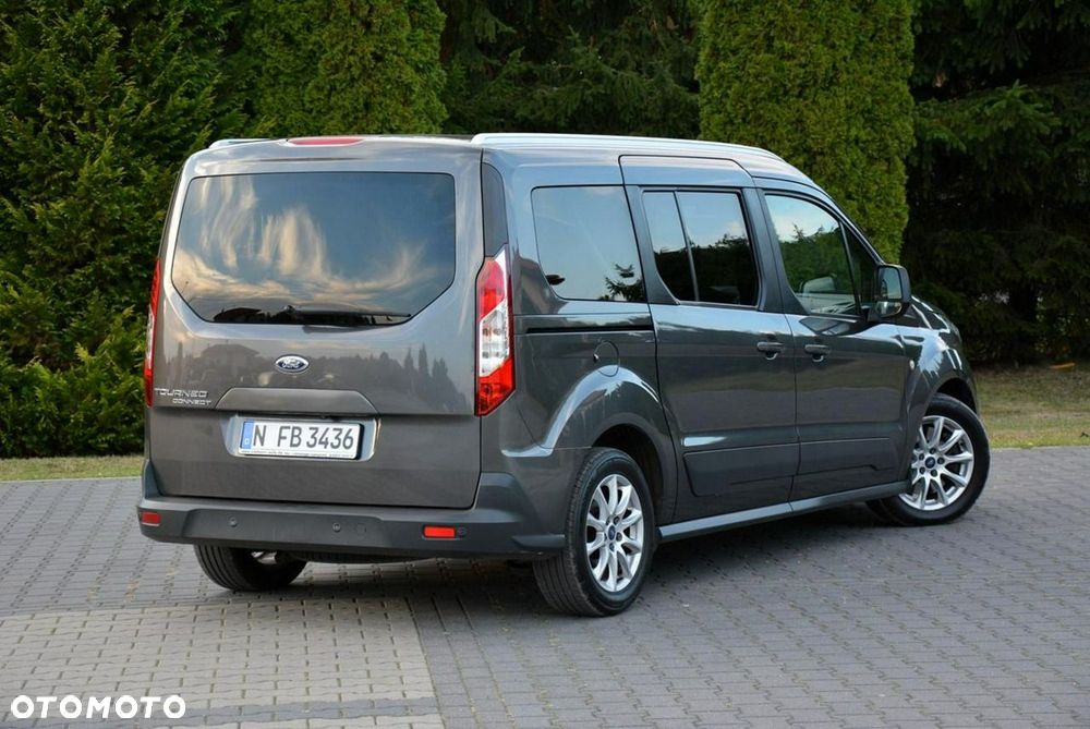 Ford Tourneo Connect Grand - 12