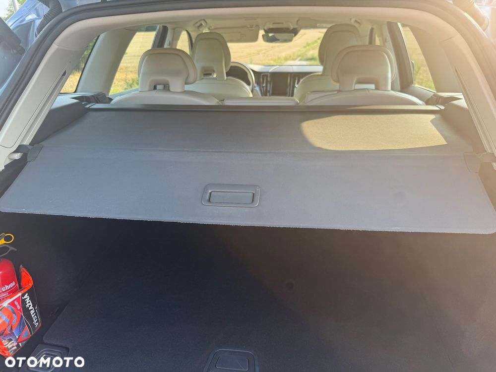 Volvo XC 60 D4 AWD Geartronic Momentum - 16