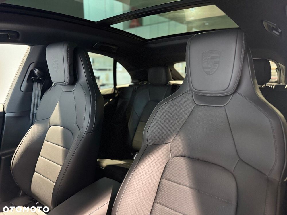 Porsche Macan - 19