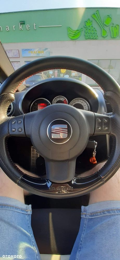 Seat Leon 2.0 T FSI Cupra R - 5