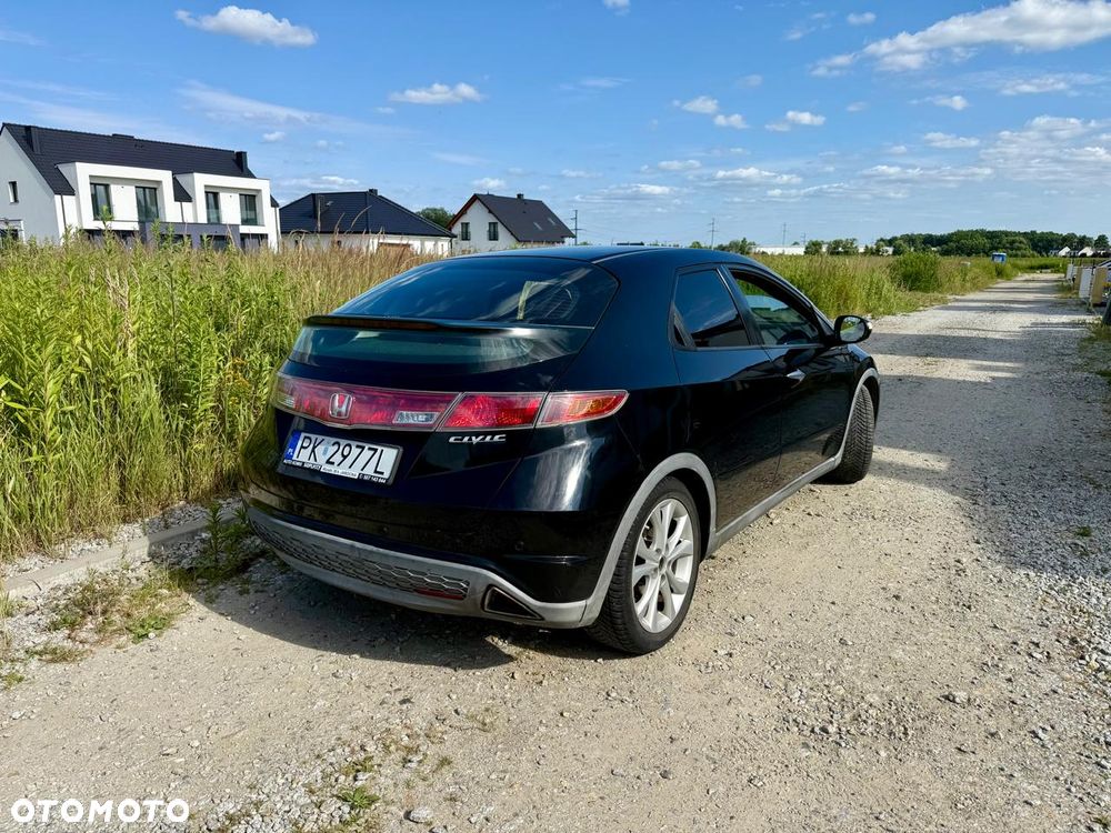Honda Civic 1.8i-VTEC Sport - 1