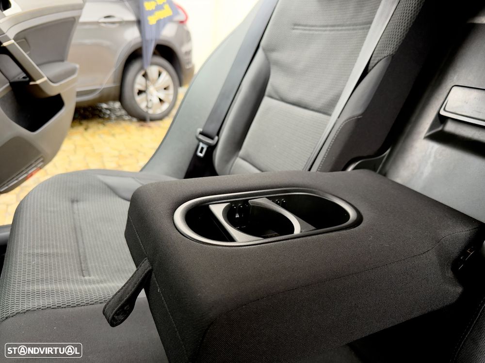 VW Golf 1.6 TDi BlueMotion Trendline - 48