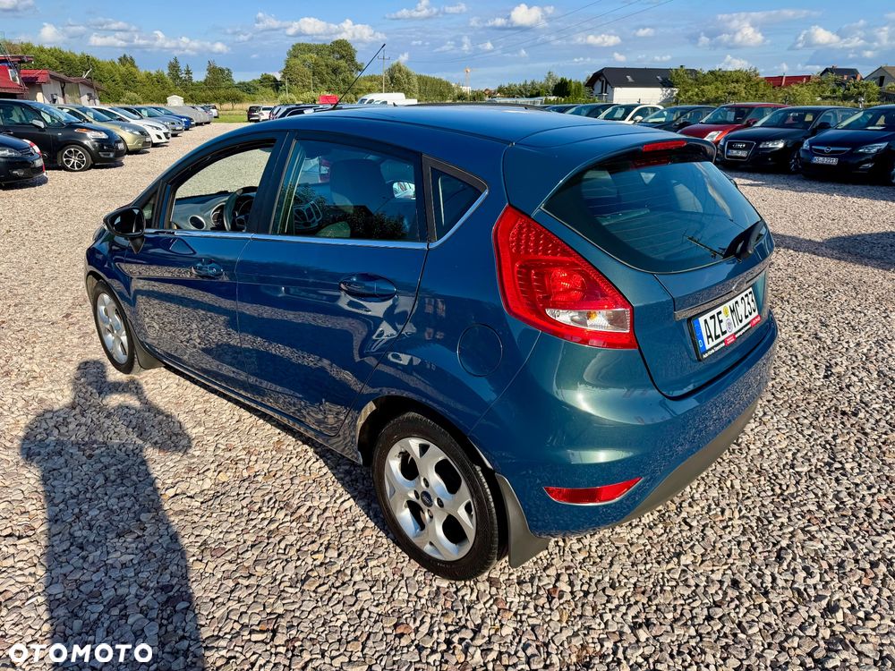 Ford Fiesta - 18