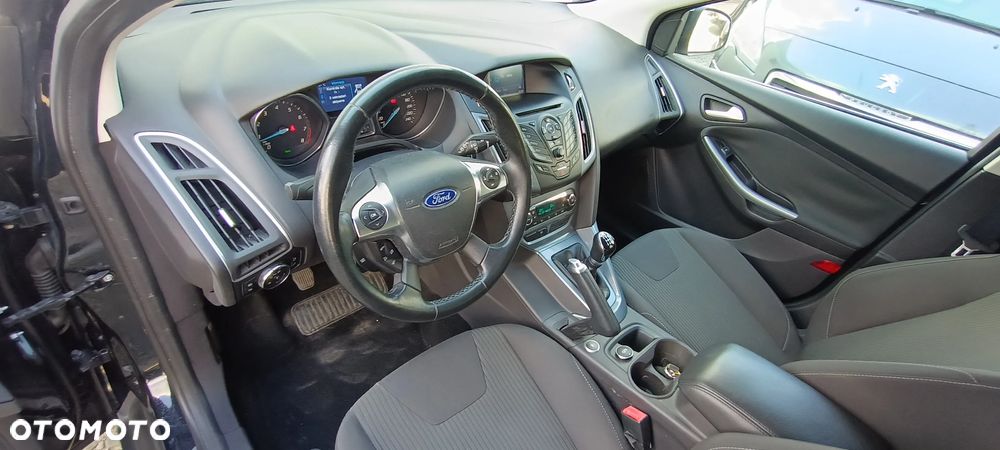 Ford Focus 1.6 FF Titanium - 26