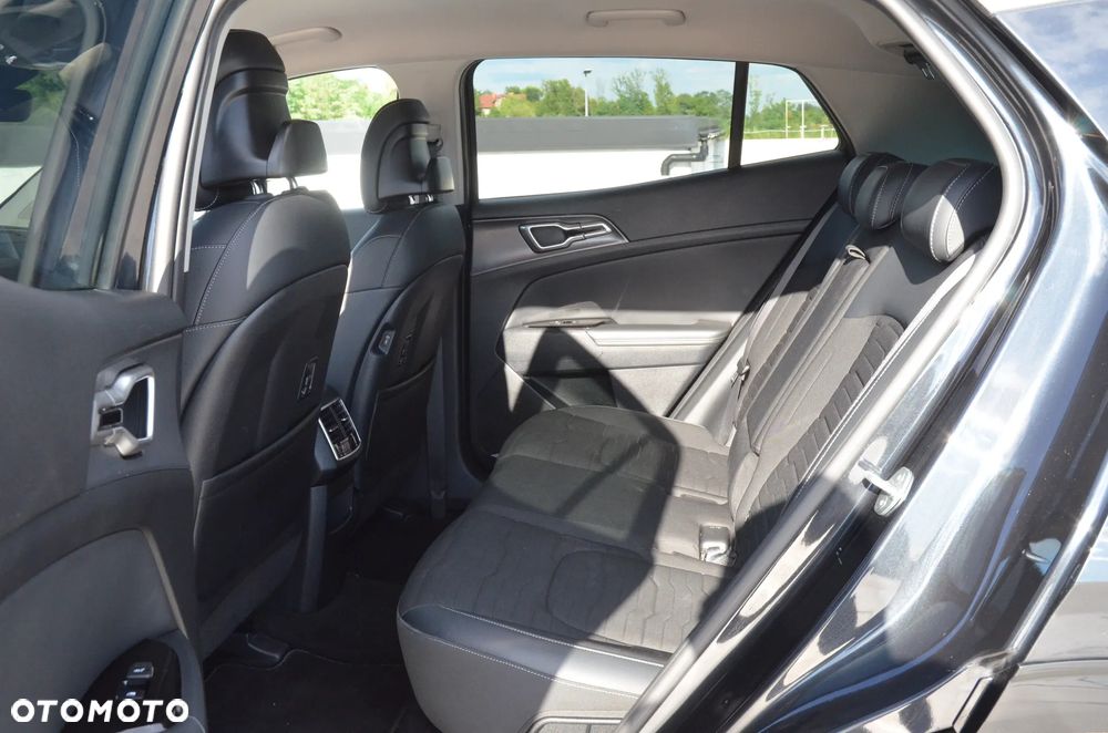 Kia Sportage 1.6 T-GDI PHEV Anniversary 4WD - 31