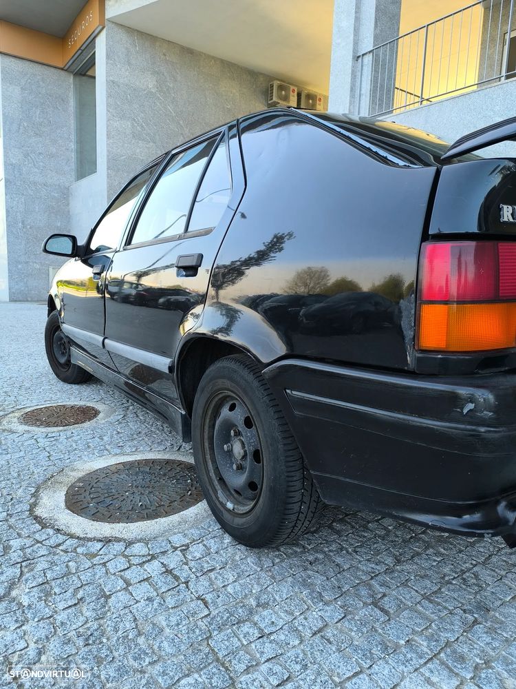 Renault 19 1.4 TSE - 7