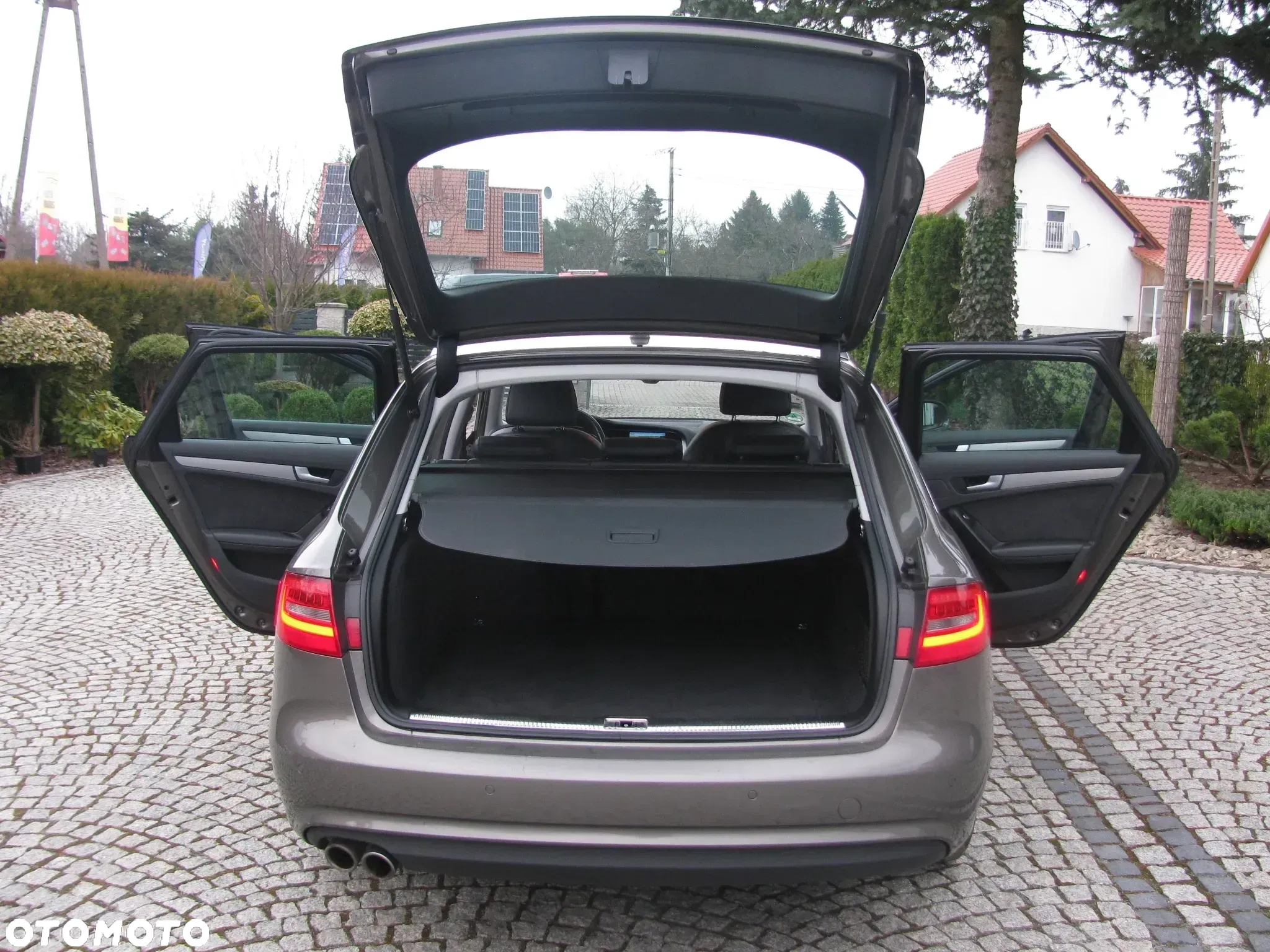Audi A4 Avant 2.0 TDI DPF quattro Ambiente - 13