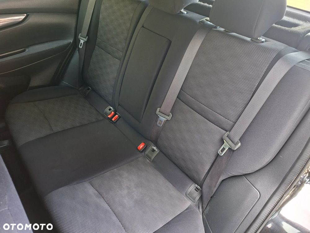 Nissan Qashqai 1.2 DIG-T N-Vision EU6 - 14