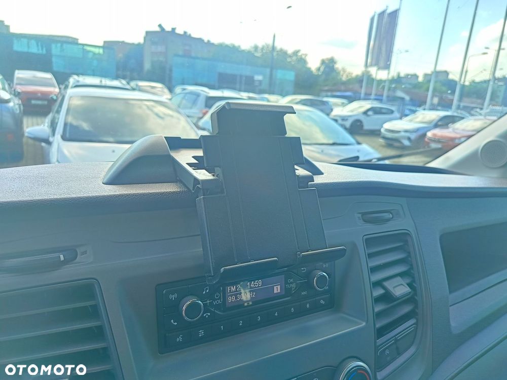 Ford Transit - 16