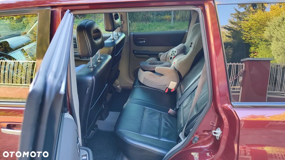 Nissan X-Trail - 10