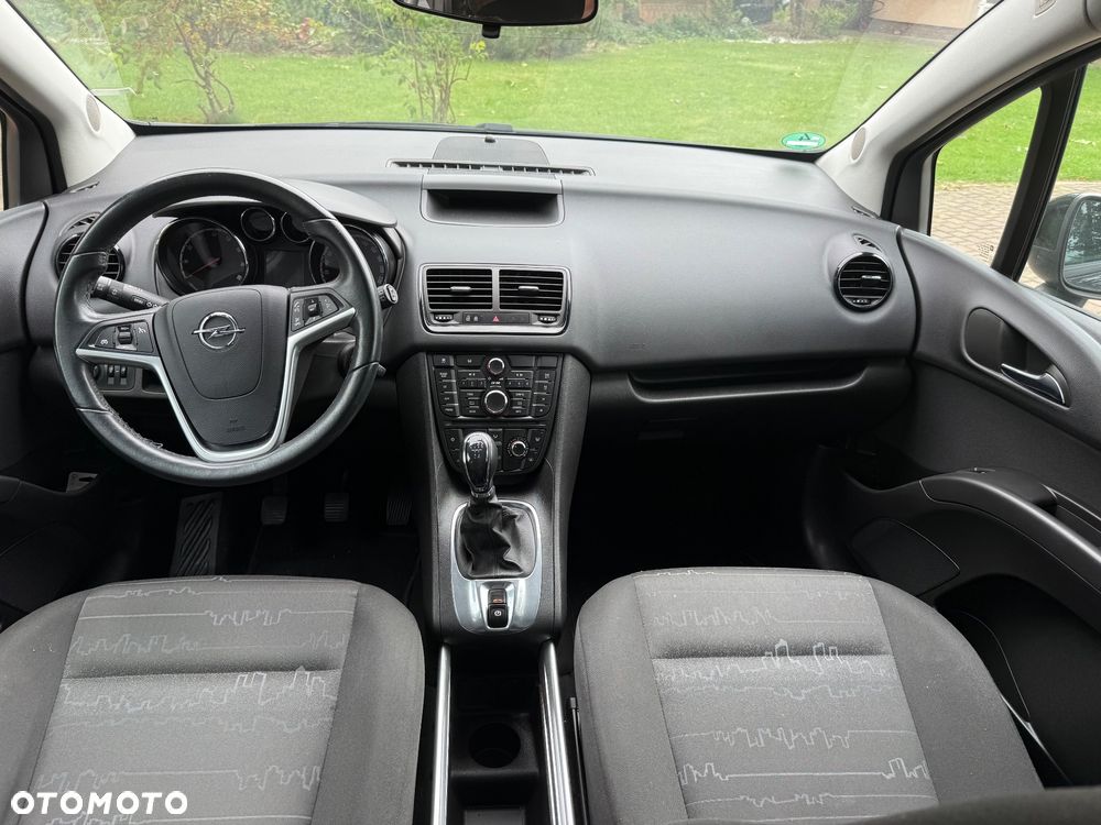 Opel Meriva - 32