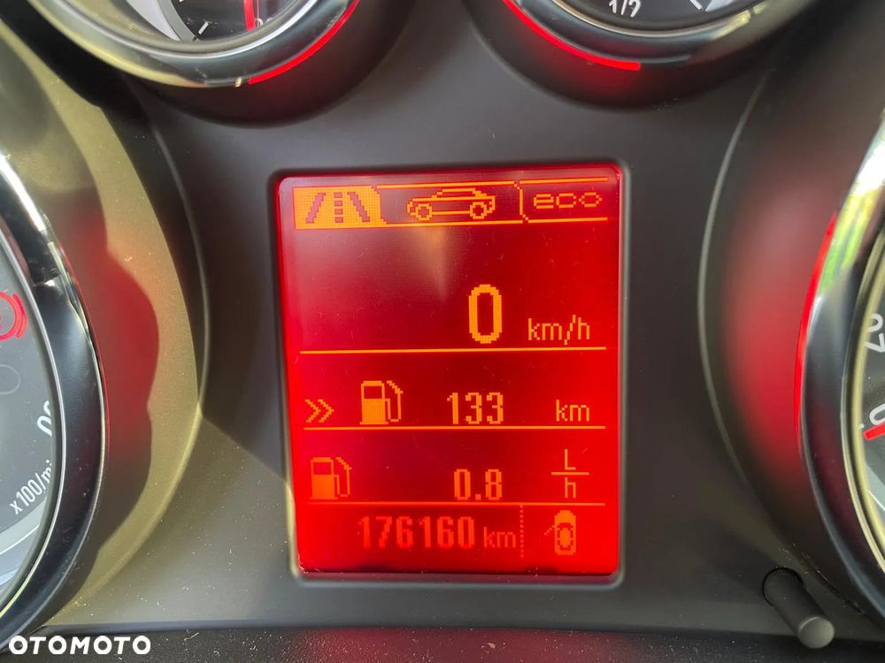 Opel Astra 1.6 CDTI Sports Tourer Active - 11