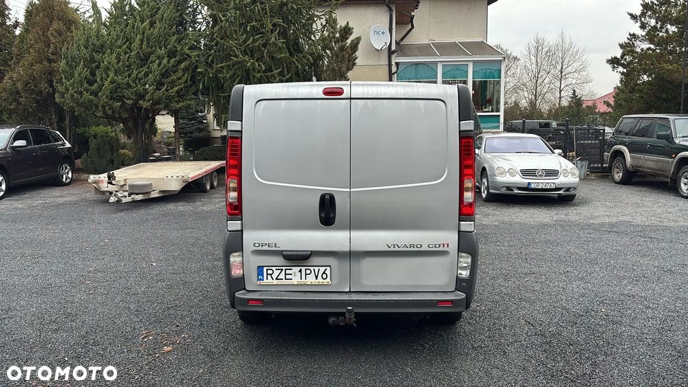 Opel Vivaro L2H1 2.9t - 5