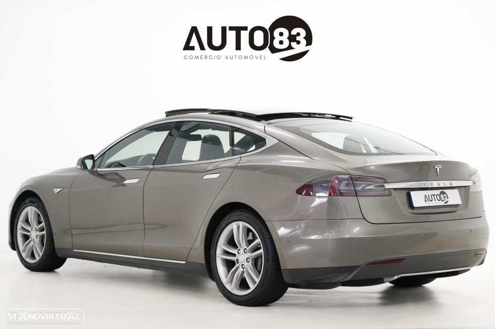 Tesla Model S 70 - 3
