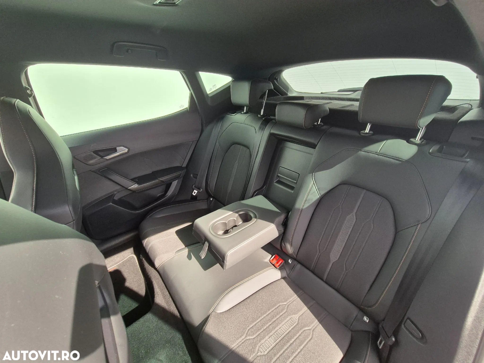 Cupra Formentor VZ 1.4 e-Hybrid DSG - 12