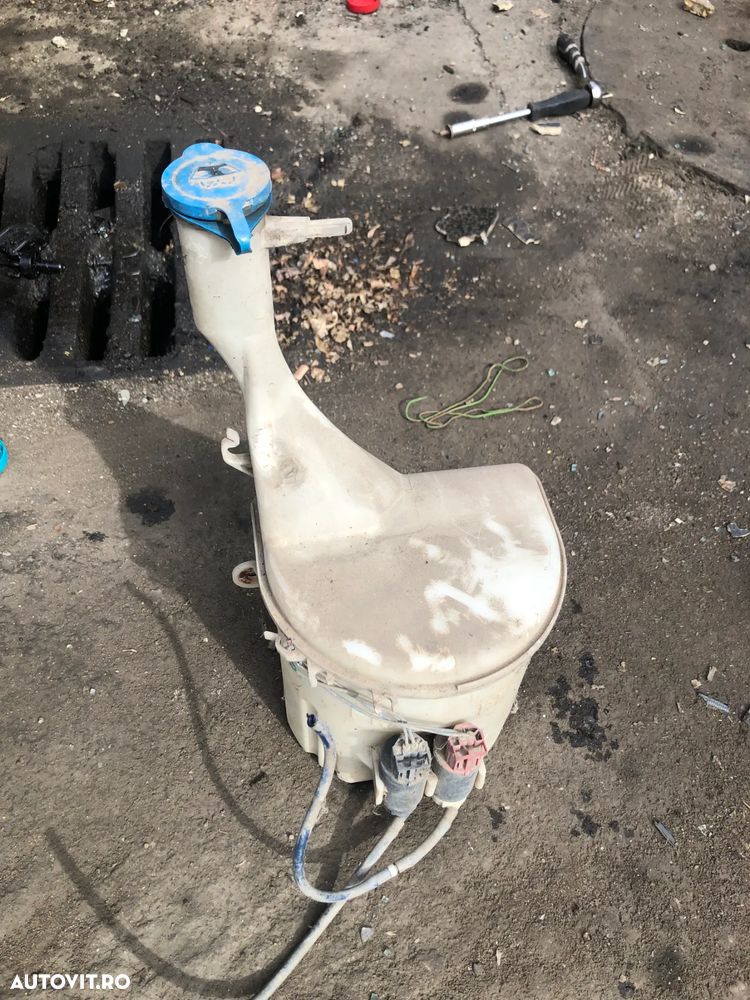 Vas strop gel Toyota Yaris spalator parbriz 2003 - 1