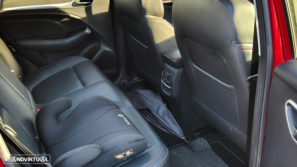 MG ZS EV 72.6 kWh Luxury - 3