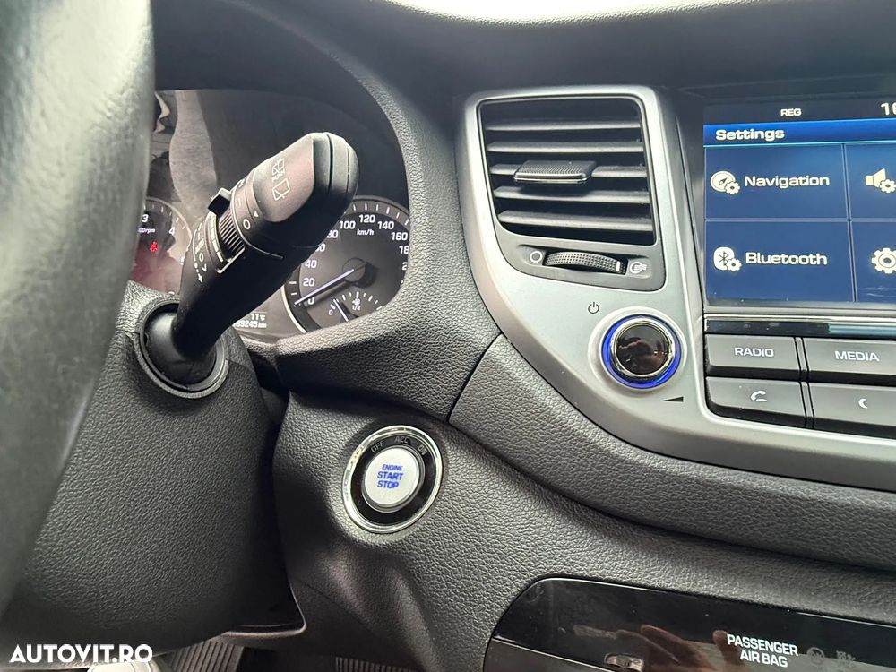 Hyundai Tucson blue 1.7 CRDi 2WD DCT Premium - 24