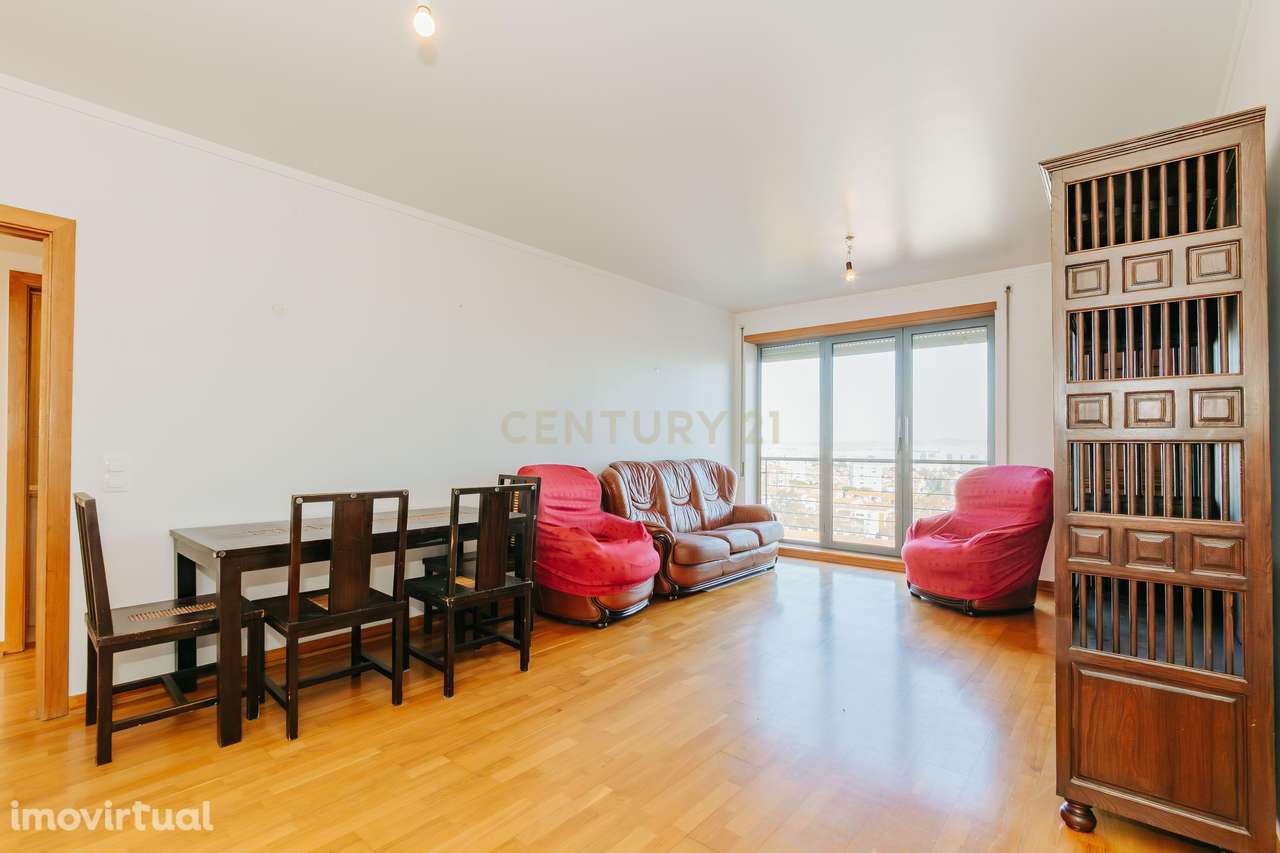 Apartamento T4 com Estacionamento no Spacio Shopping a 5 minutos do Ae - Grande imagem: 5/41